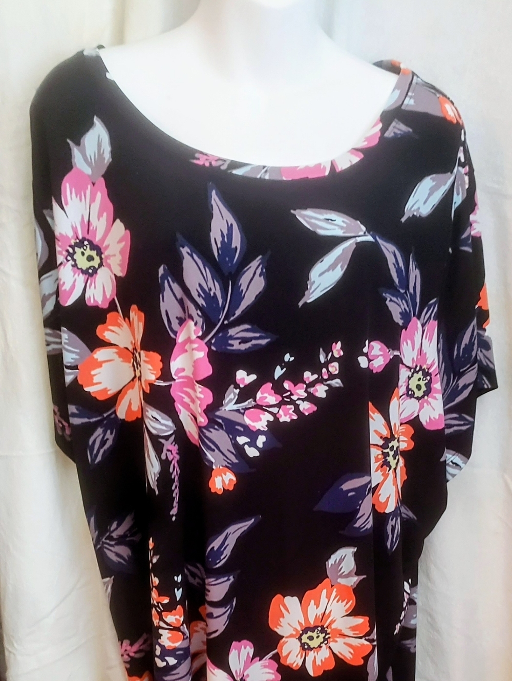 IMAN Black Floral Scoop Neck Tunic with Pink & Orange Blooms